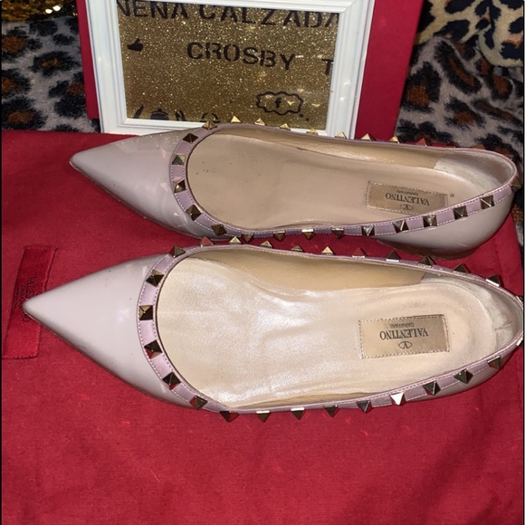 Everything is in good conditions, except for the bottom - Picture 1 of 4